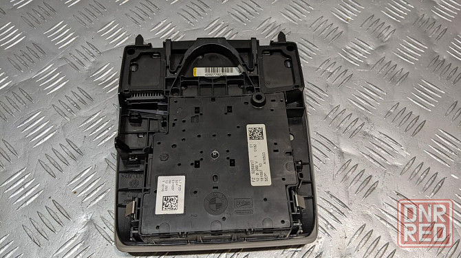 Плафон освещения перед BMW 3 F30 12-19 под люк серый разборка Херсон - изображение 2