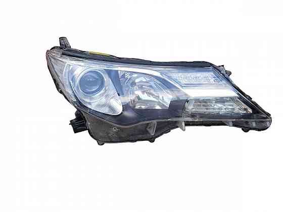 Фара передняя правая (ДЕФЕКТ) toyota rav4 2013-2018 разборка Херсон