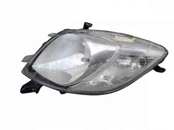 Фара передняя правая Toyota Yaris 2005-2009 89900736 разборка Херсон