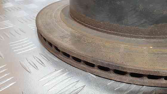 Диск тормозной задний 4243130290 Lexus gs 450h 2006-2011 разборка Херсон