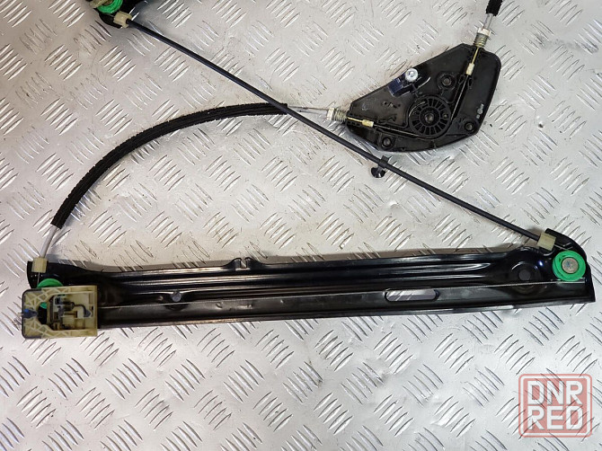 Cтеклопоемник передний правый BMW X3 F25 2011-2017  7205852 разборка Херсон - изображение 2