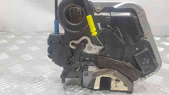 Замок двери задней правой электр 8 пинов LEXUS RX 2003-2009 разборка Херсон