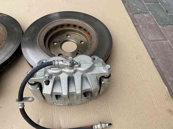 Toyota Camry 70 RAV4 2020 суппорта + диски двухпоршневые. РАЗБОРКА Херсон