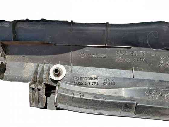 Пластик под лобовое стекло левый  Mazda CX-7 2006-2012 разборка Херсон