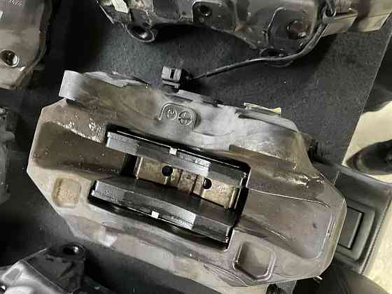 Суппорта передние задние Brembo Audi Q7 Touareg Херсон