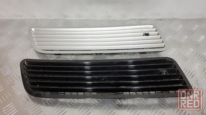 Решетка капота правая mercedes w221 2003-210 a2218800205 разборка Херсон - изображение 1