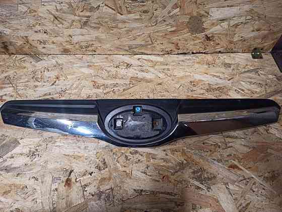 Решетка радиатора grill Subaru Forester  2012-2016 SJ разборка Херсон