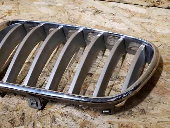 Решетка радиатора левая BMW x3 F25 2014-2017 51117210725 разборка Херсон