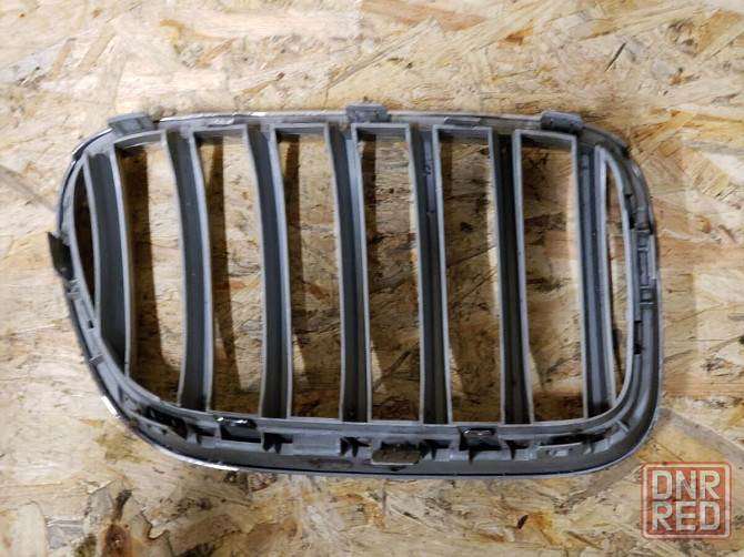 Решетка радиатора левая BMW x3 F25 2014-2017 51117210725 разборка Херсон - изображение 6