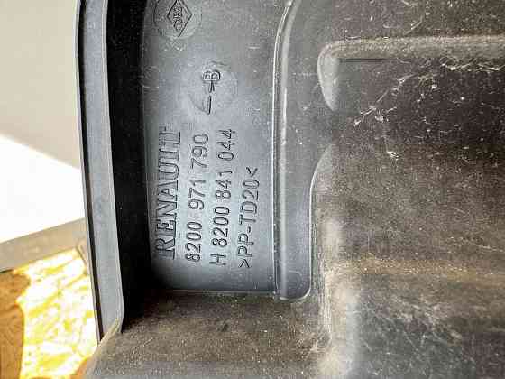 Резонатор воздушный патрубок заборник Renault 8200923128 Херсон