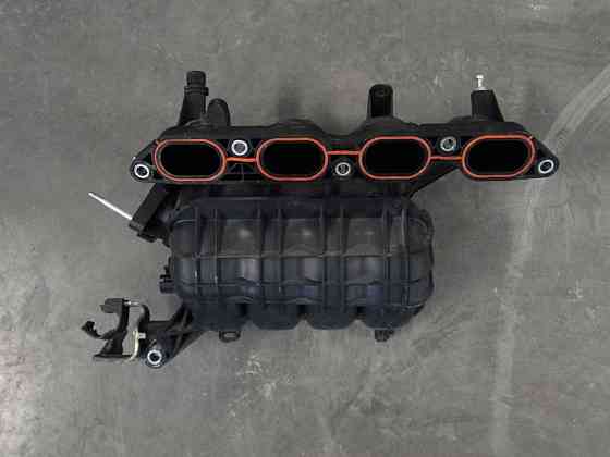 Колектор впускний Toyota Corolla E150 Auris 1.6 06-12р. Херсон