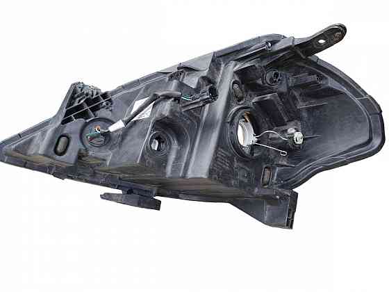 Фара передняя правая (Дефект) Nissan Tida 07-12 26010EM00A разборка Херсон