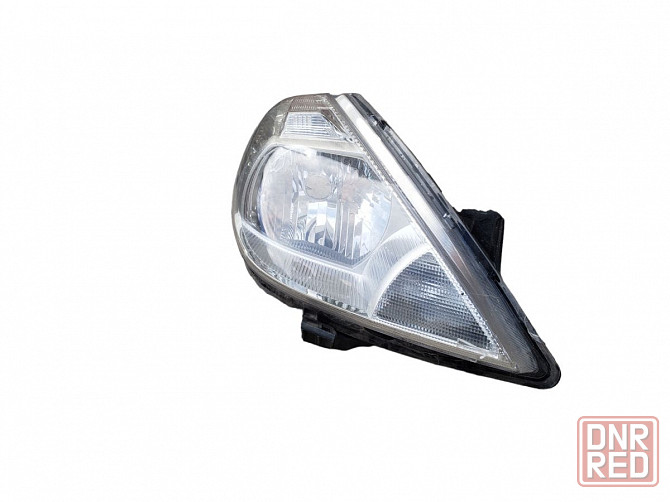 Фара передняя правая (Дефект) Nissan Tida 07-12 26010EM00A разборка Херсон - изображение 2