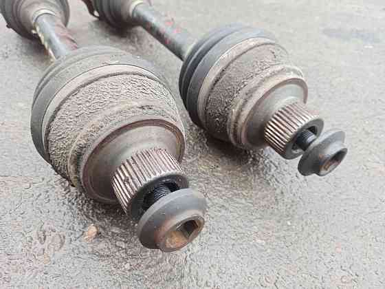 Полуось правая левая привод 8k0407271q Audi A4 B8 1.8 Ауди а4б8 Херсон