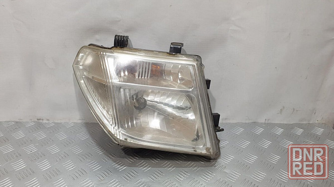 Фара передняя правая 26010EB71B  Nissan Navara D40 2007 разборка Херсон - изображение 1