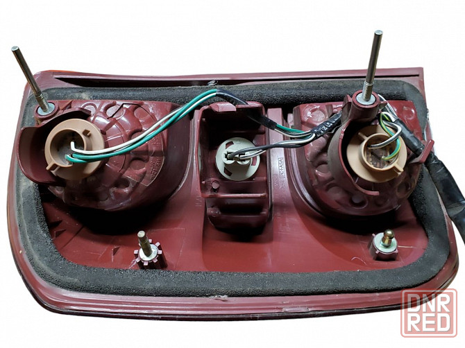 Фонарь задний правый Toyota RAV4 CA20 2000-2006 8155142040 разборка Херсон - изображение 2