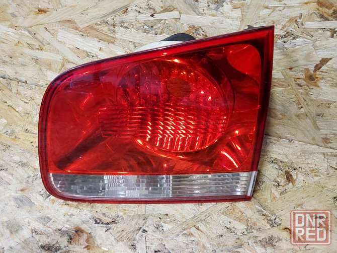 Фонарь задний внутренний правый VW TOUAREG 2002-2006 разборка Херсон - изображение 1