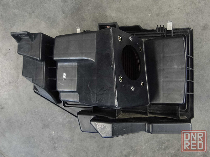 Корпус воздушного фильтра Nissan Maxima A33 00-04г. 165002Y000 Херсон - изображение 1