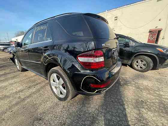 Коллектор выпускной Mercedes ML350 W164 МЛ350 2011 г Запчасти Шрот Херсон