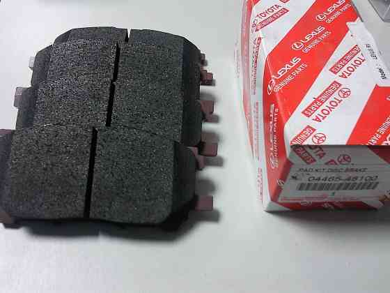 Колодки тормозные передние (оригинал) на Lexus RX 2003-2012 Херсон
