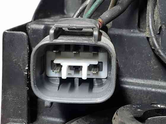 Фара правая дефект Subaru Legacy BP 2003-2009 84001AG761 разборка Херсон