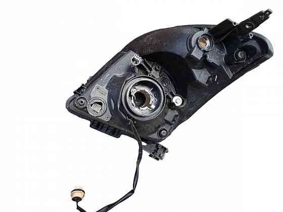 Передняя правая фара Suzuki Swift 2004-2011 3512063J30 разборка Херсон
