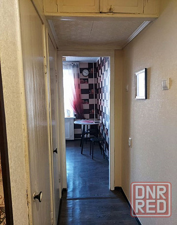 Сдается 1-комнатная квартира в Кировском районе по улице Островского 10, микрорайон Текстильщик Донецк - изображение 2