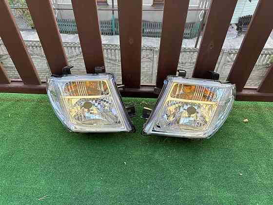 Фари Nissan Navara D40, Nissan Pathfinder R51 2005-2010 Запорожье