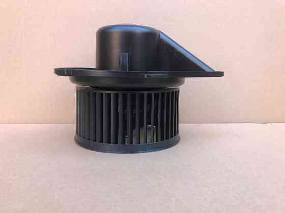 Моторчик печки вентилятор Audi 80 B3 B4 Volkswagen Passat B3 B4 Херсон