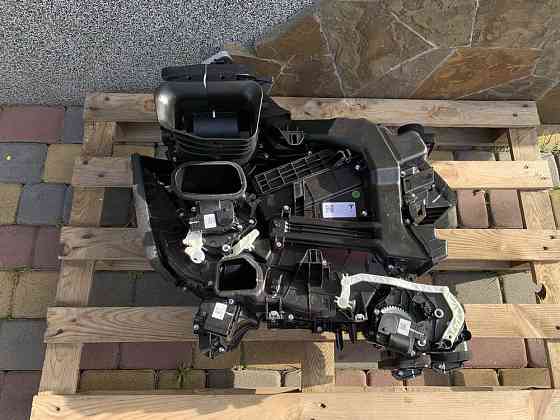 Печка Tesla Model Y обогрев салона 1679910-20-B Запорожье