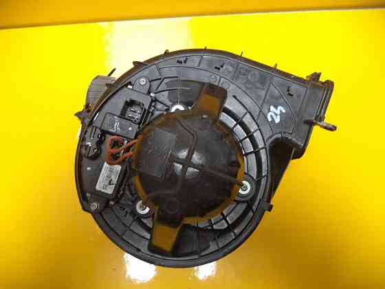 Мотор вентилятор моторчик печки BMW X5 (F15) BMW X6 (E71/E72) з 12-18 Запорожье
