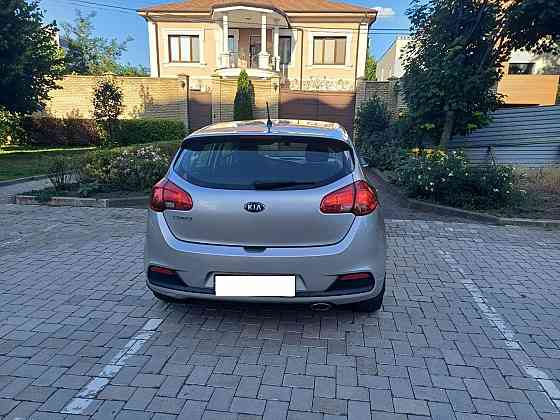 Продам Киа Сид, продам Kia Ceed (2-ое поколение), предмаксимальная комплектация Luxe, один владелец. Донецк