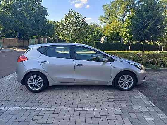 Продам Киа Сид, продам Kia Ceed (2-ое поколение), предмаксимальная комплектация Luxe, один владелец. Донецк