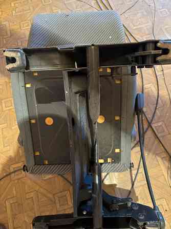 Продам Кресла для WV Донецк