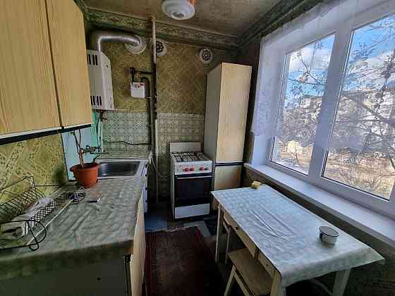 Продам 4-х комнатную квартиру в Донецке Донецк