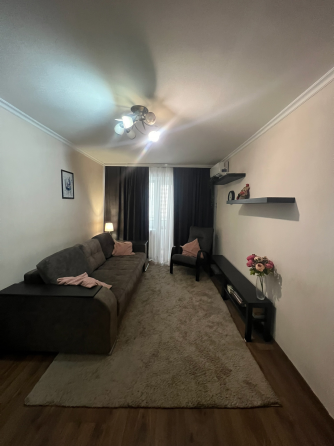 Продажа 2 комн. квартиры Макеевка, м-н Центральный, ул. Блюхера, (ор-р кафе «Велюр») Макеевка