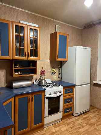 Мирный, трёхкомнатная, 27000 р. Мебель, техника, бойлер Донецк