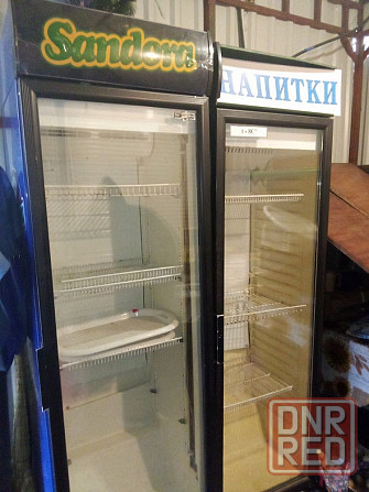 Холодильник для напитков б/у в хорошем состоянии 13000. Фен 4832210 Донецк - изображение 1