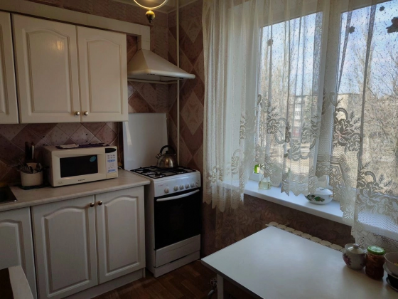 Продажа 3-х комнатной квартиры Макеевка, Центрально-Городской район, бульвар 8-го Сентября, Даки Макеевка