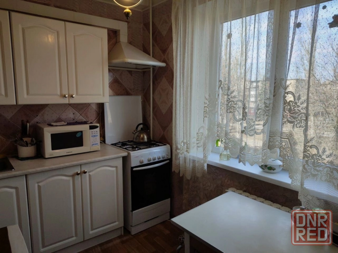 Продажа 3-х комнатной квартиры Макеевка, Центрально-Городской район, бульвар 8-го Сентября, Даки Макеевка - изображение 2