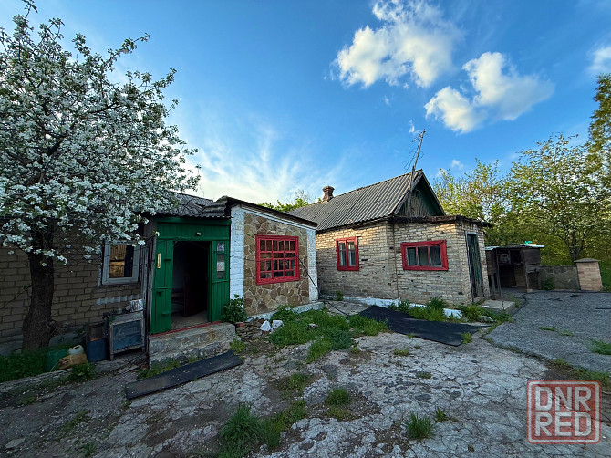 Продам жилой дом с удобствами, 61 кв.м., 15 соток - пгт. Ясиновка Макеевка - изображение 1