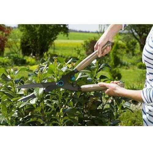 Ножницы для живой изгороди GARDENA NatureCut. (12300-20). Новые. Запорожье