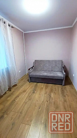 Трешка возле Пролетарского райисполкома Донецк - изображение 5
