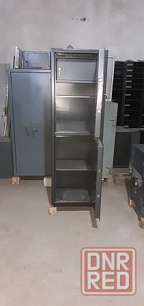 Продаю б.у сейф с ячейкой канцелярский(120 см) Запорожье - изображение 3