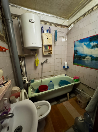 Продажа 2-комнатной квартиры 4/4, в г. Макеевка, Советский р-н, район 21-й шахты; Макеевка