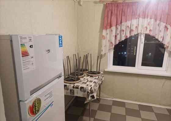 Сдается: 1 комнатная квартира , этаж: 8/9 . Район: Калининский Донецк