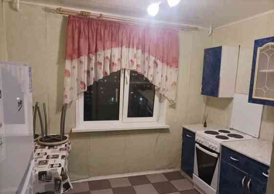 Сдается: 1 комнатная квартира , этаж: 8/9 . Район: Калининский Донецк