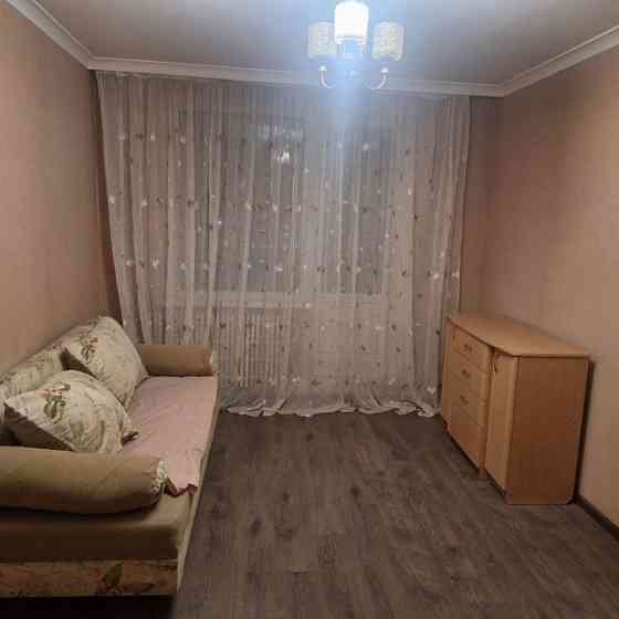Сдается 1кв.в Калининском рн.5/9 этаж.Только для длительного заселения Донецк