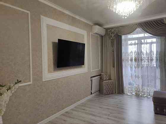 Продам шикарную в идеальном состоянии 2 к.кв центр б.Пушкина окна на бульвар Донецк