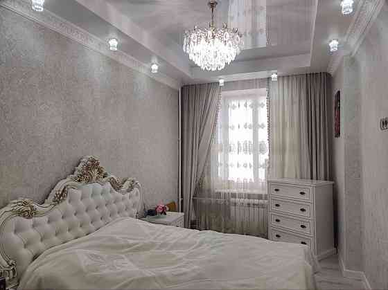 Продам шикарную в идеальном состоянии 2 к.кв центр б.Пушкина окна на бульвар Донецк